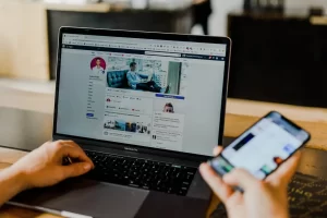 laptop-screen-showing-social-media-account