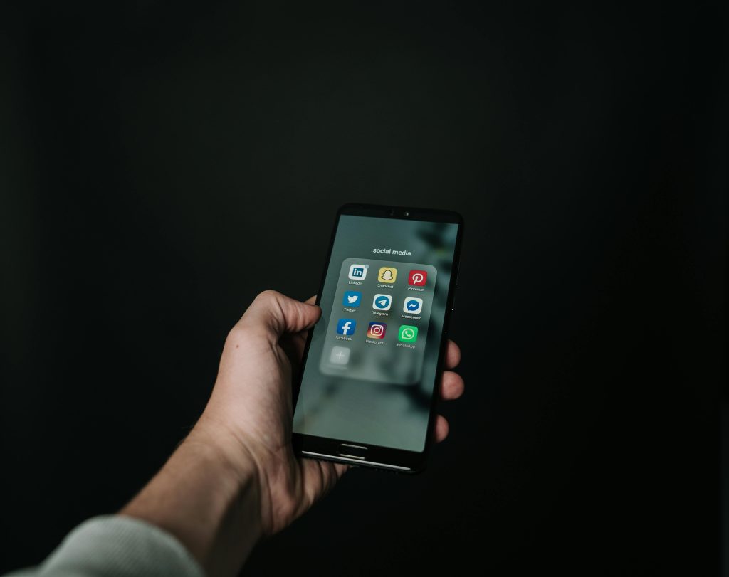 hand with cellphone