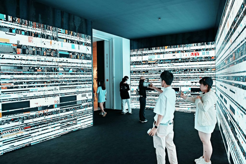 Virtual Art Tours