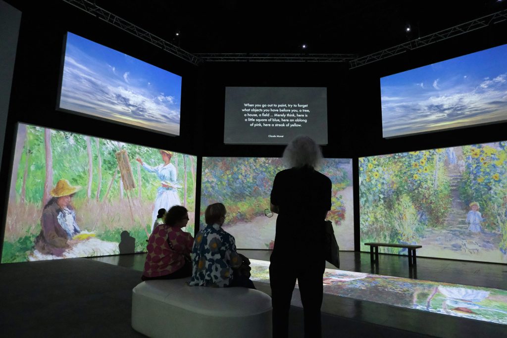 Virtual Art Tours